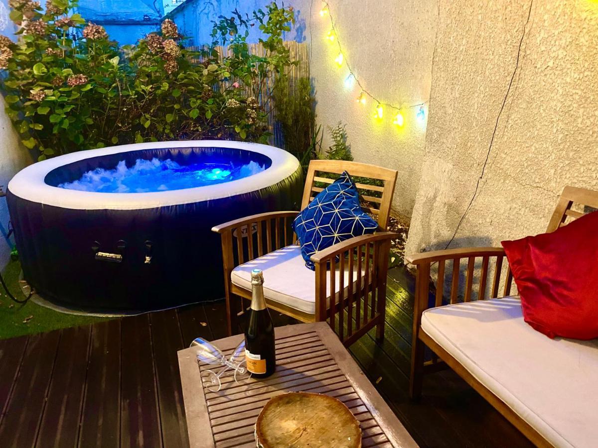 Magnifique Villa Avec Jacuzzi Au Pied Du Stade Saint-Denis  Bagian luar foto